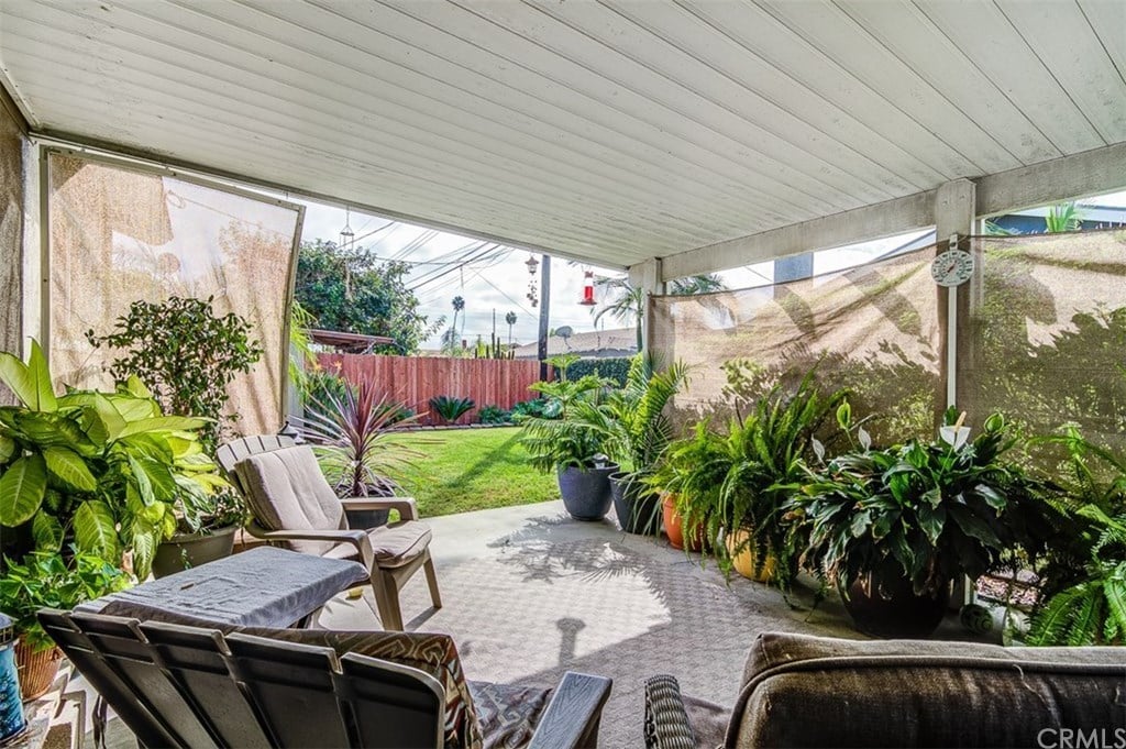 6212 Chickasaw Dr