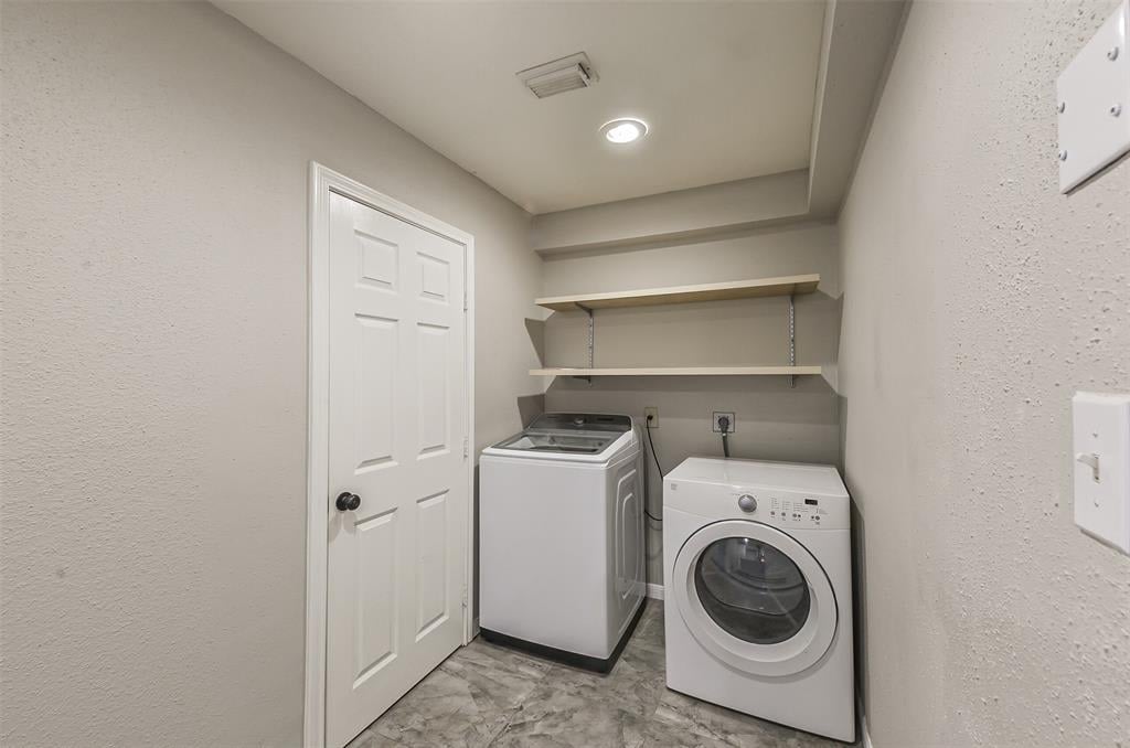 2425 Holly Hall Street Unit: 92F