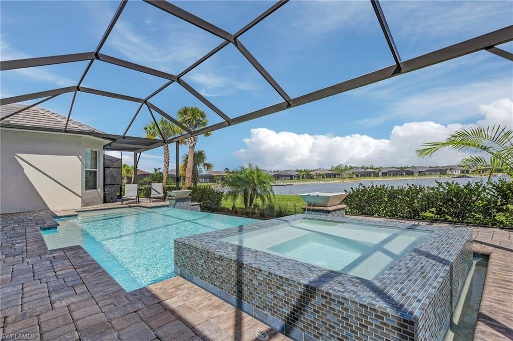 14392 Blue Bay Cir