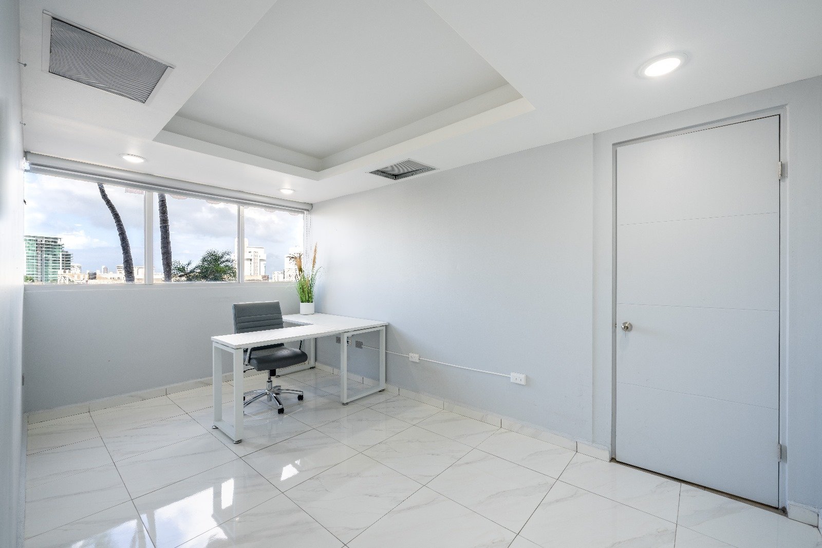 Office Space, VIG Tower, Santurce, PR 00907