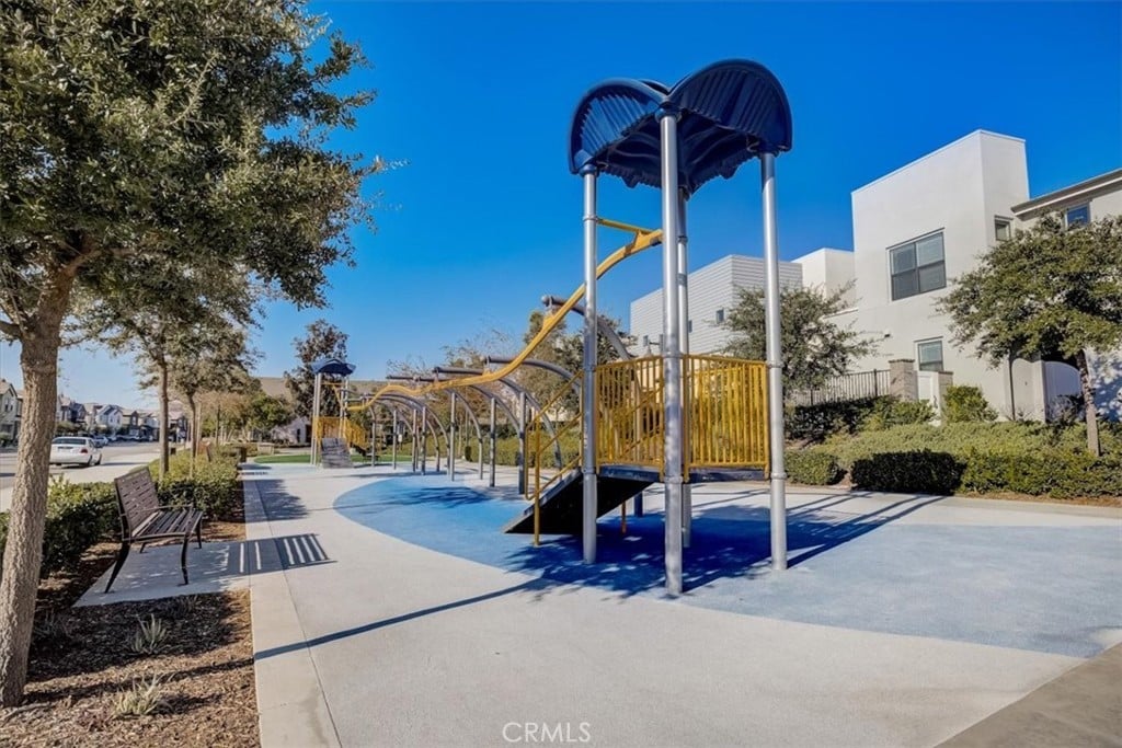 108 Alienta Ln