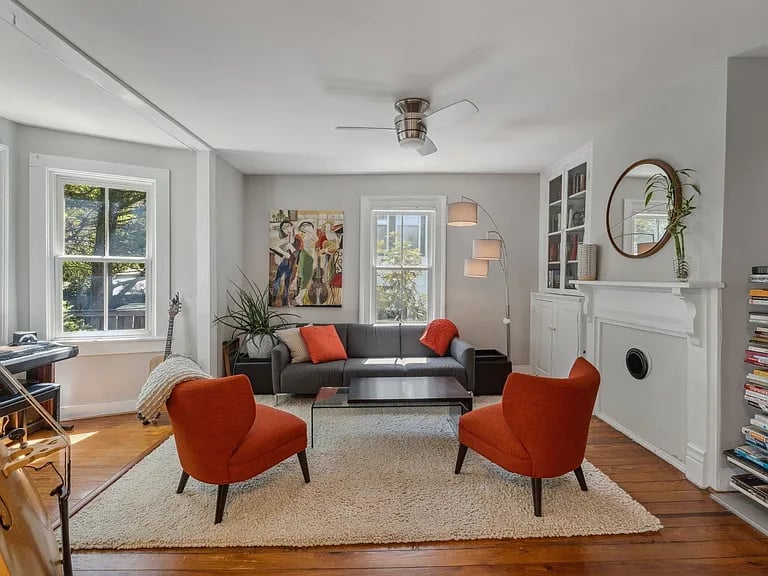 502 Lexington Ave