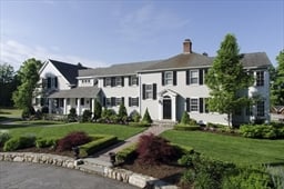 17 King Philip Rd.