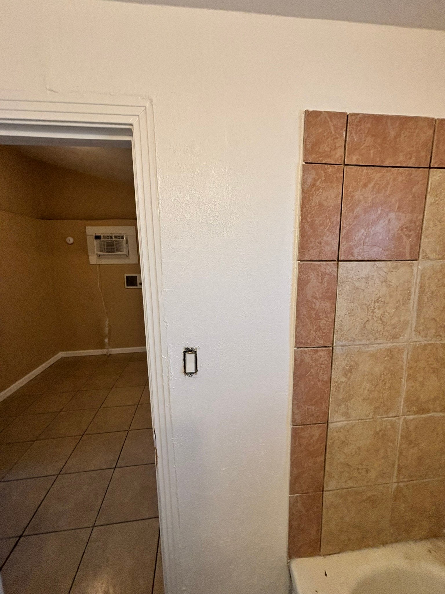 1122 Laurel Ave Las Vegas, NV 89104