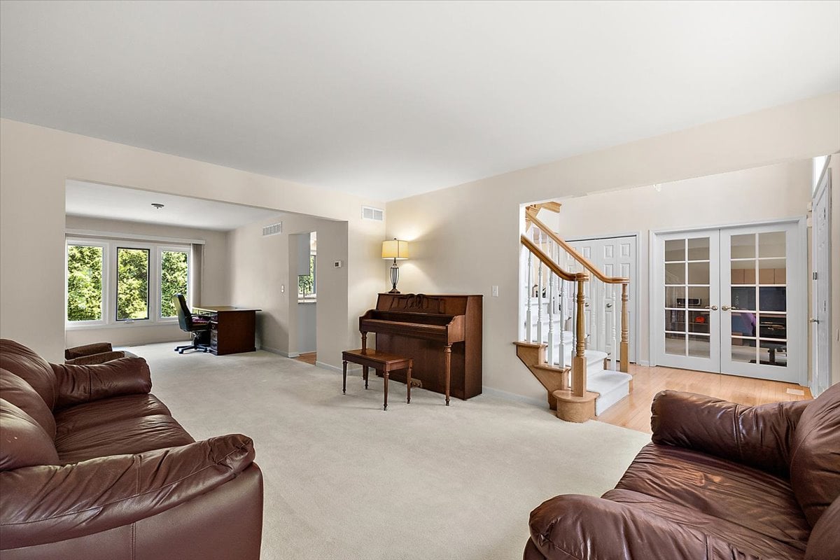 4708 Holland Drive