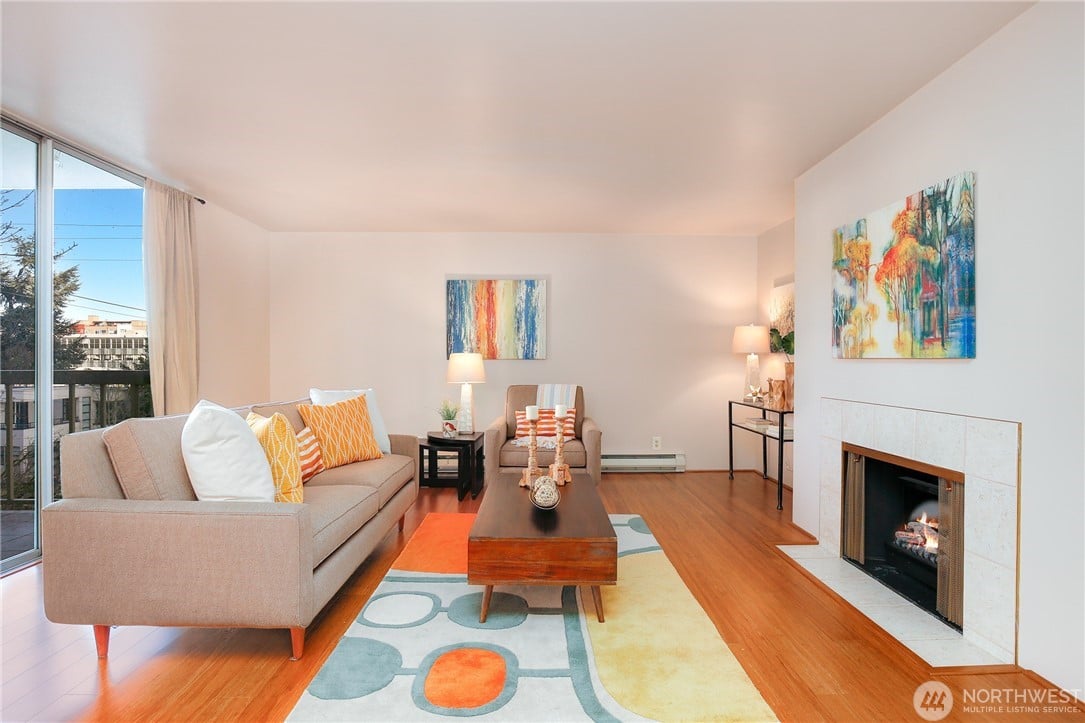 4540 8th Avenue NE #405