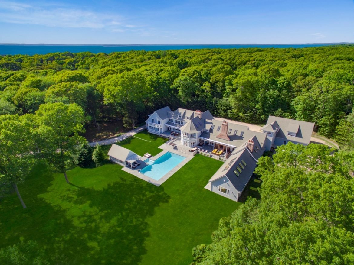 Southampton 15,000 sq ft Compound