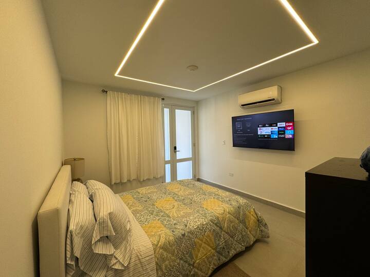 Beach House Apt 6 • Cozy Studio + Terrace Access - Airbnb