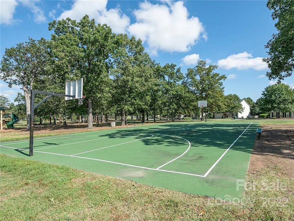 6112 Creft Cir #114