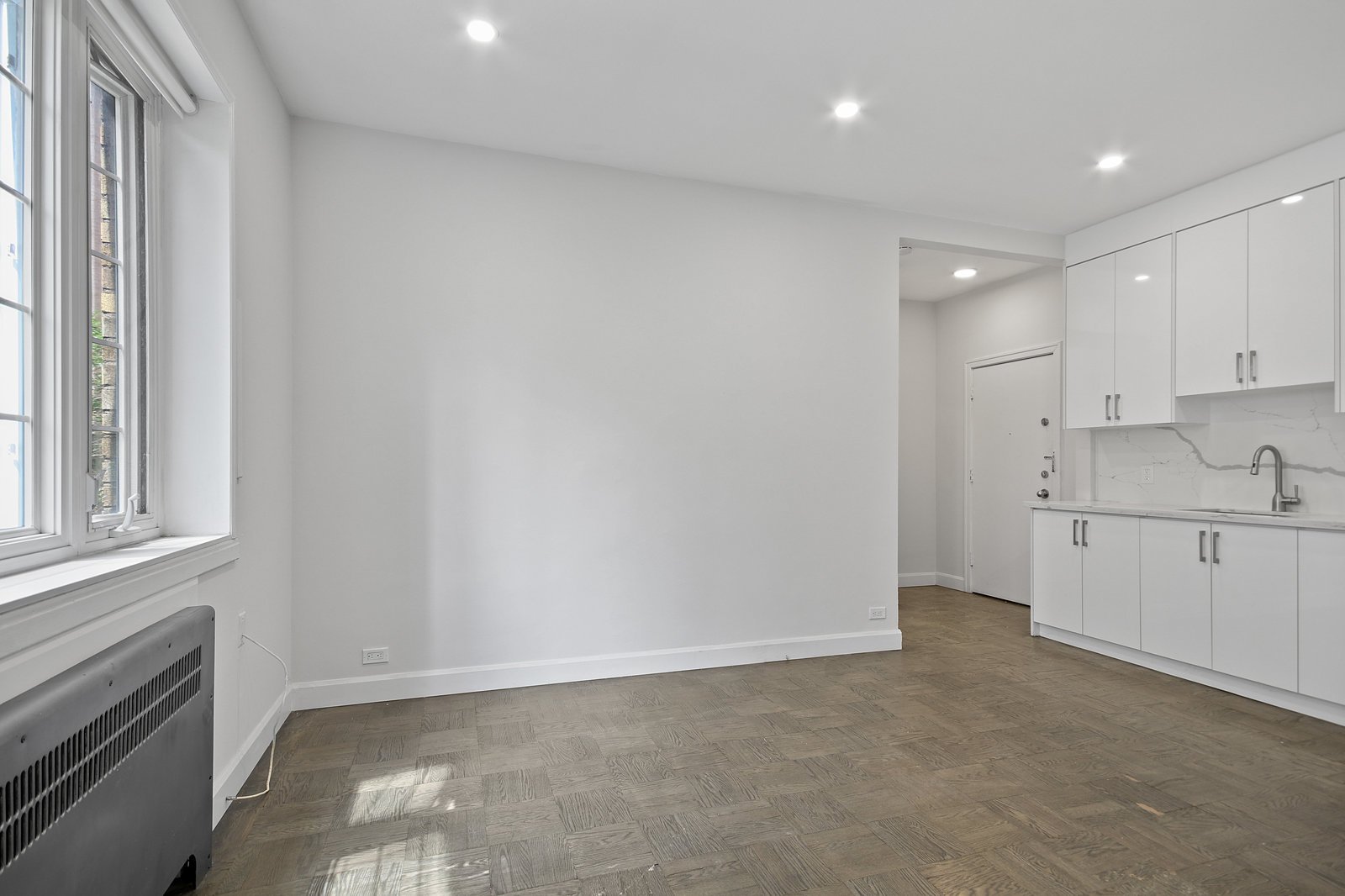  26 St. Joseph Street Unit: 607
