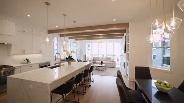 2708 N Albany Ave, Chicago