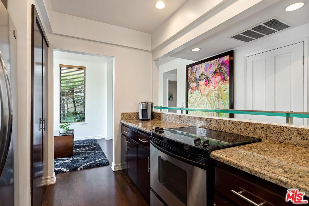 2910 Neilson Way Unit: 313