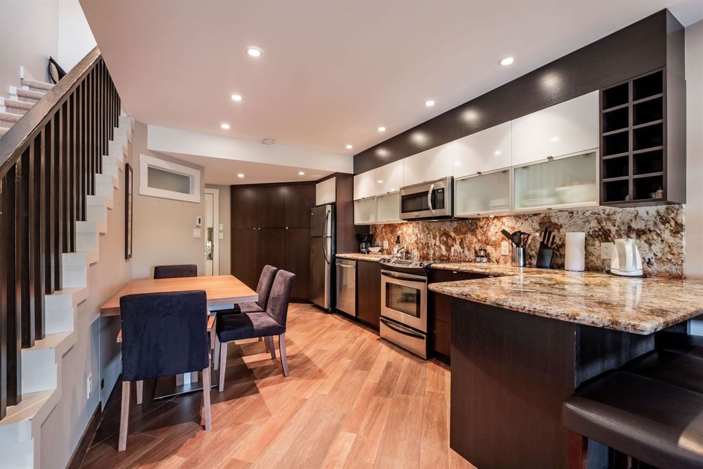 4201 Sunshine Pl, #4