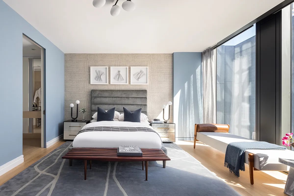53 W 53rd St #32B