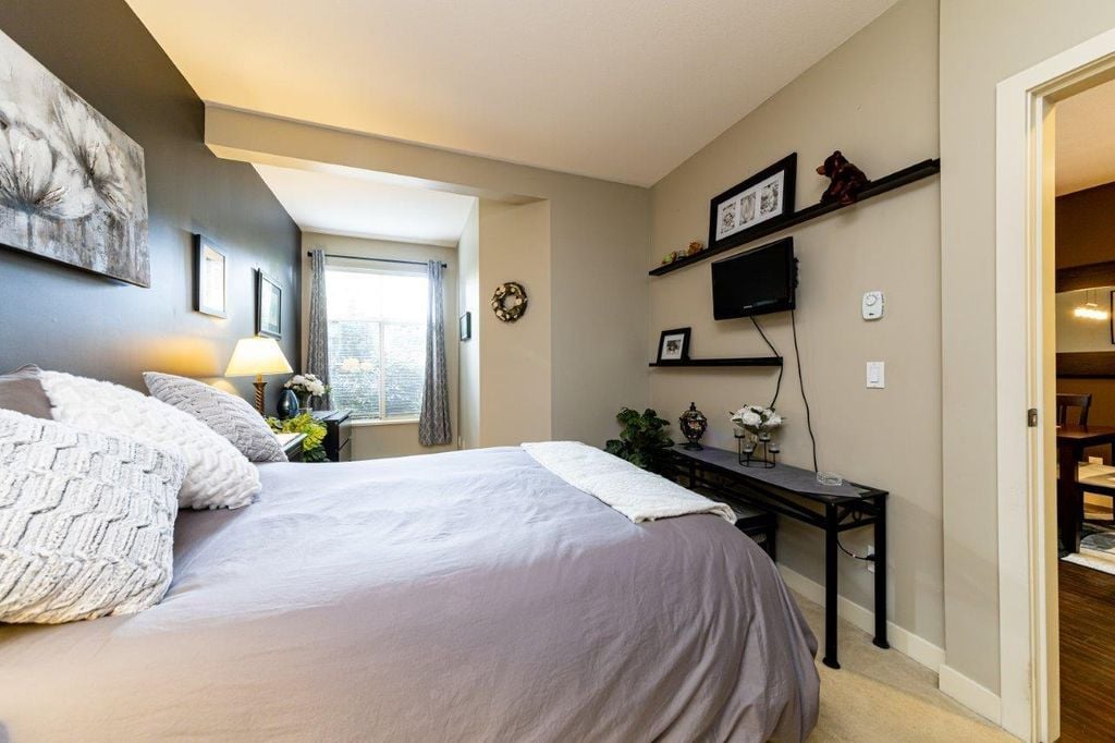 1633 Mackay Ave, #109