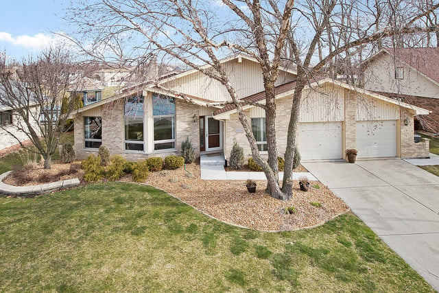 11556 Brookwood Dr