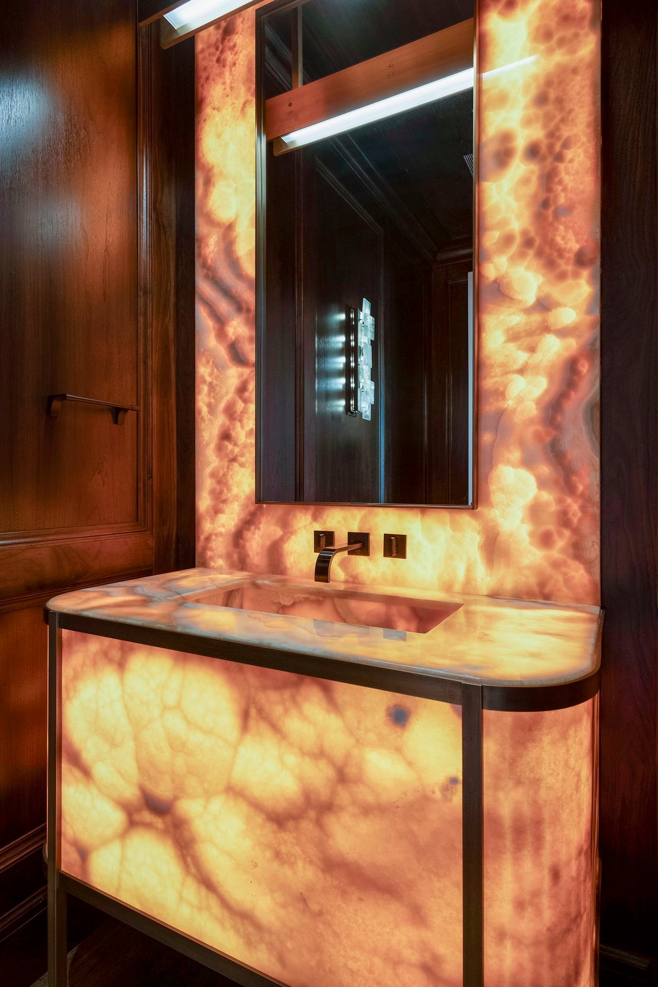 2770 Gale Road, Wayzata