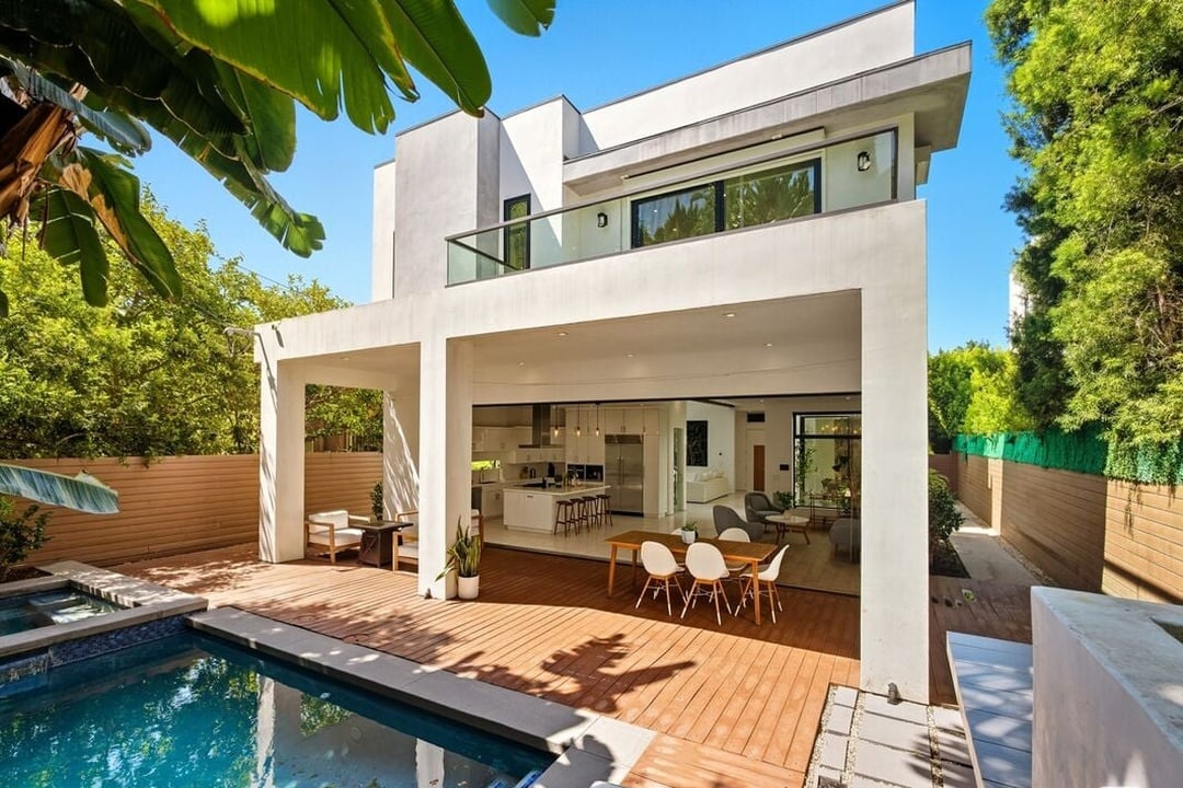 N Crescent Heights Blvd, 90046