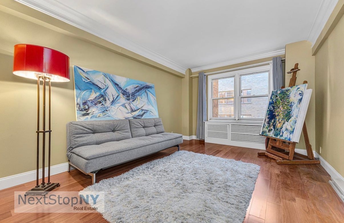 333 E 55th Street #9D