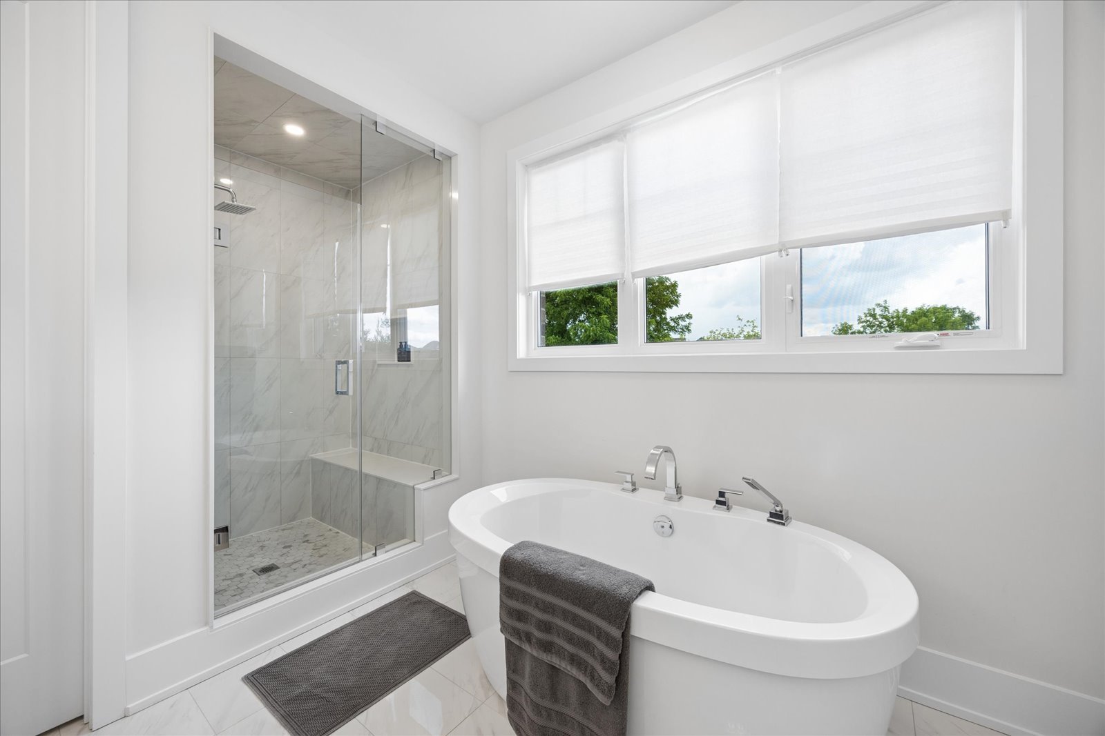 211 Busato Drive, Stouffville