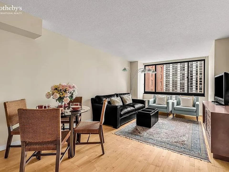 377 Rector Pl APT 12G