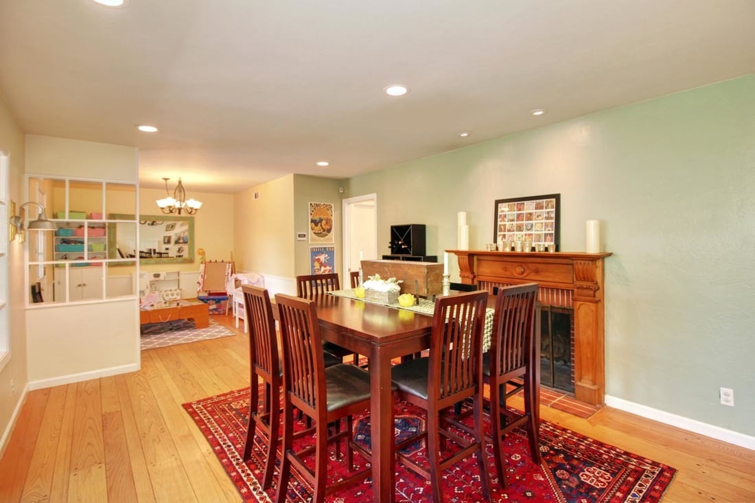 Just Listed! Updated Gorgeous South Land Park Beauty!