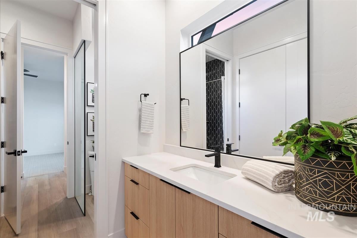 Exceptional New Build in the Star Foothills