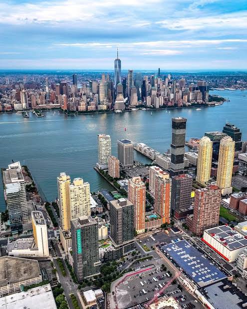 Moving From NYC to Jersey City: What Buyers Need to Know