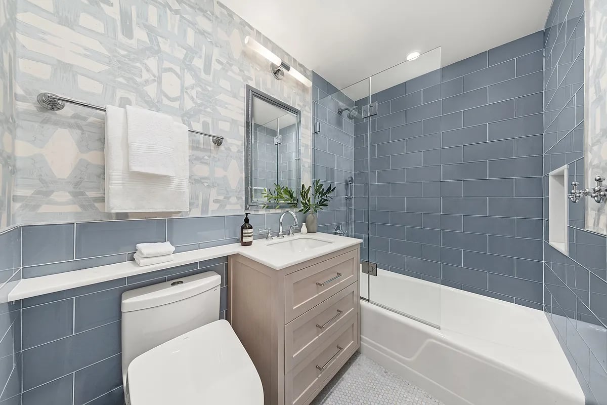 31 West 93rd Street Unit: 1D