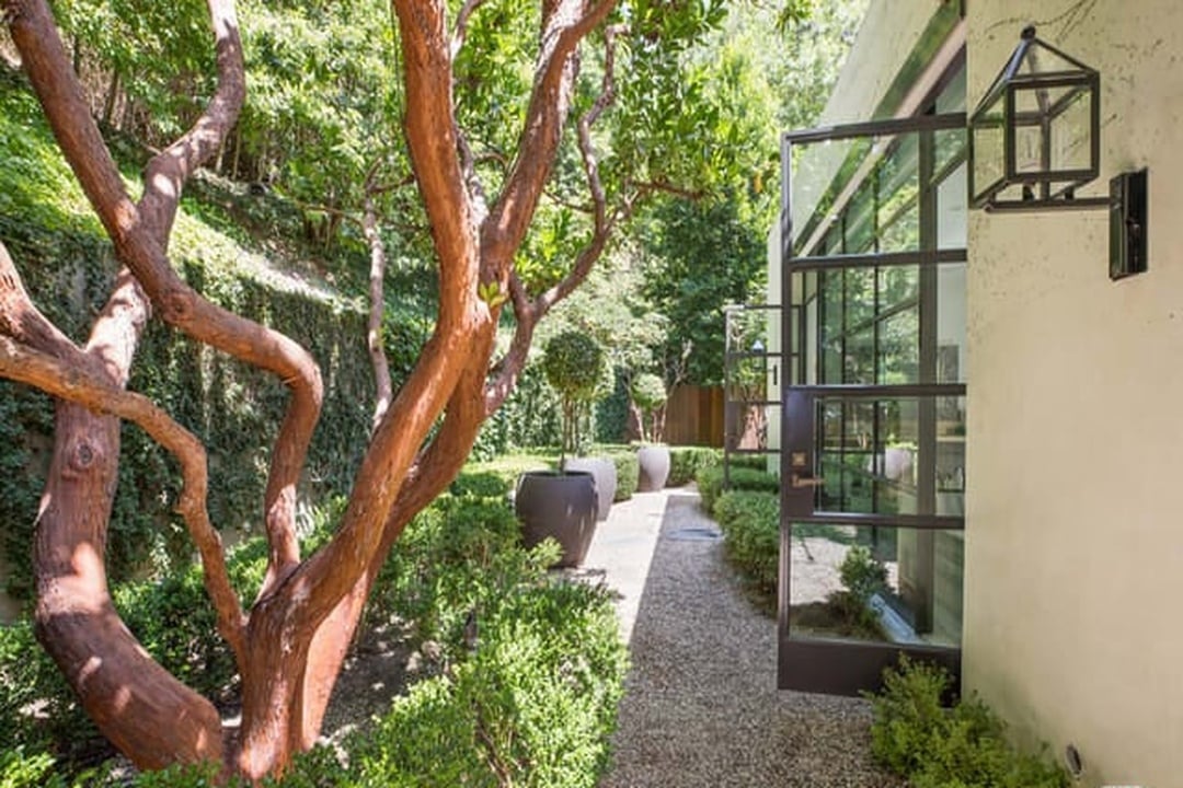 Blissful Manor
