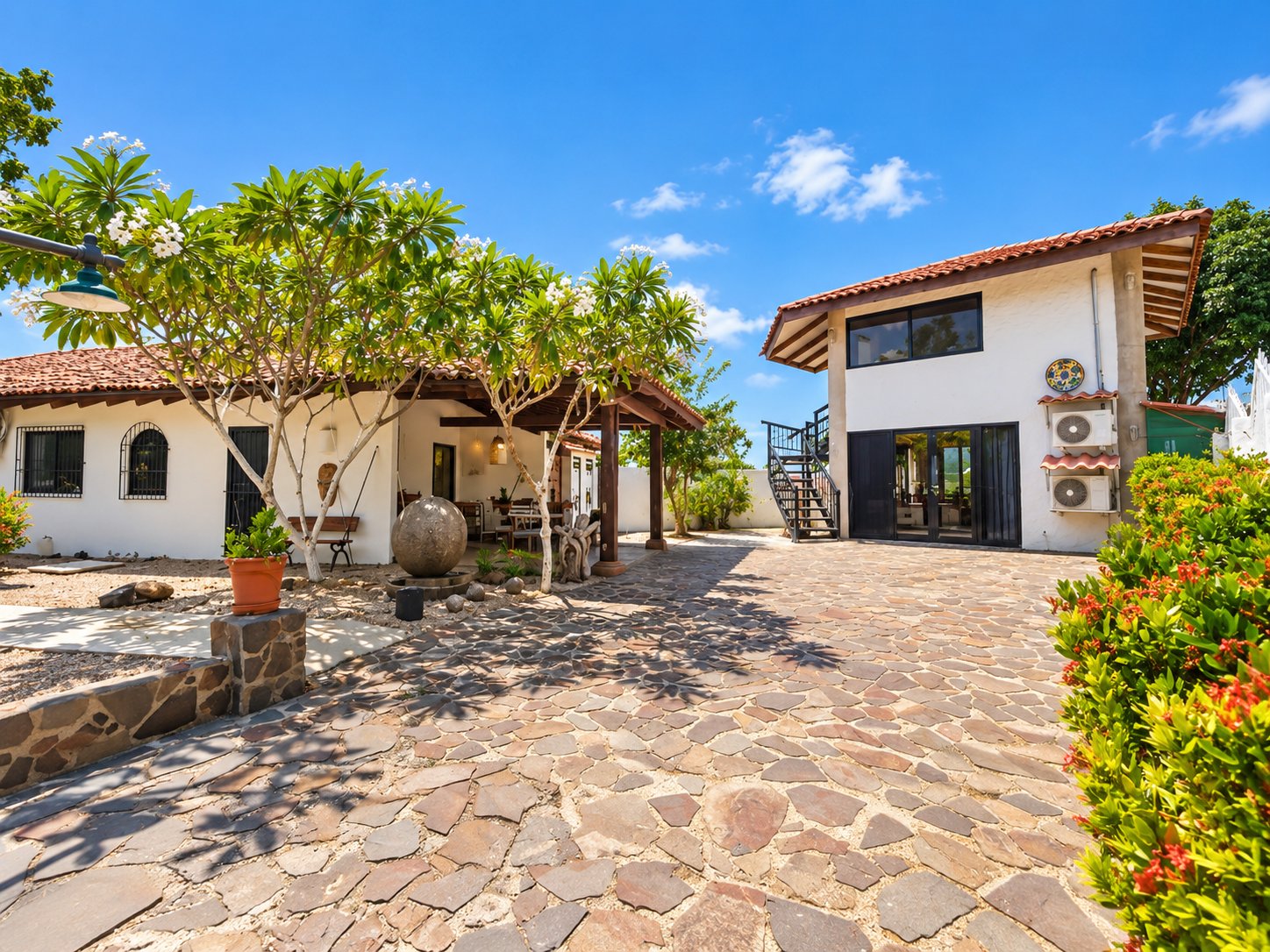 Casa Jabalí | 5-Bedroom Estate with 3 Titled Lots in Tamarindo