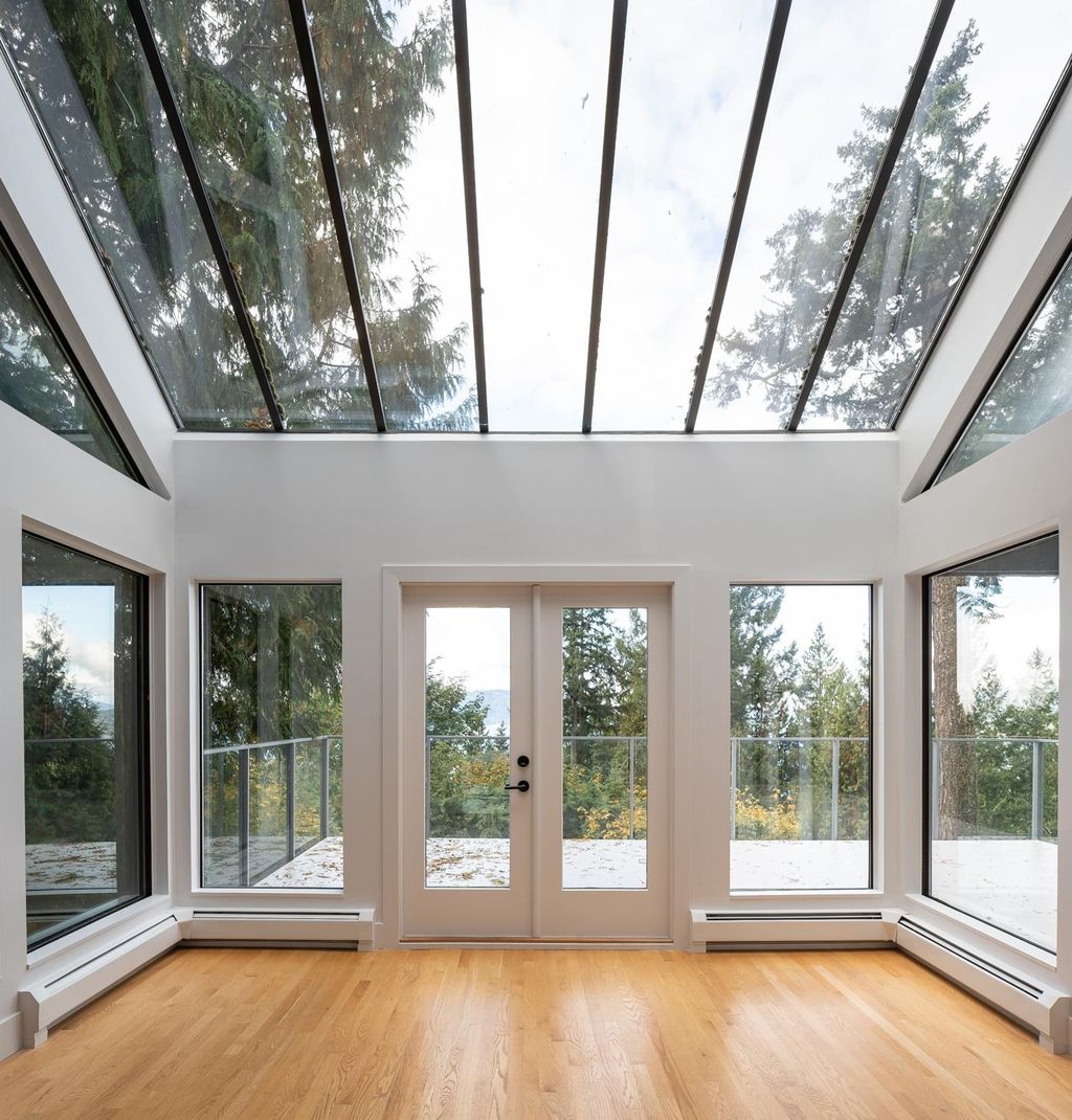 260 Stewart Rd