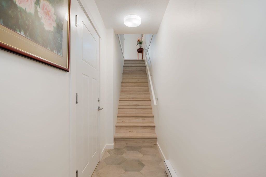 2560 Pitt River Rd, #30