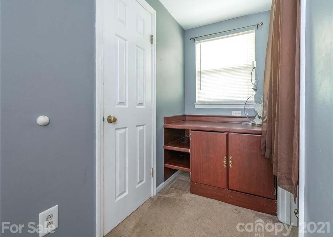 4520 Gaynelle Dr