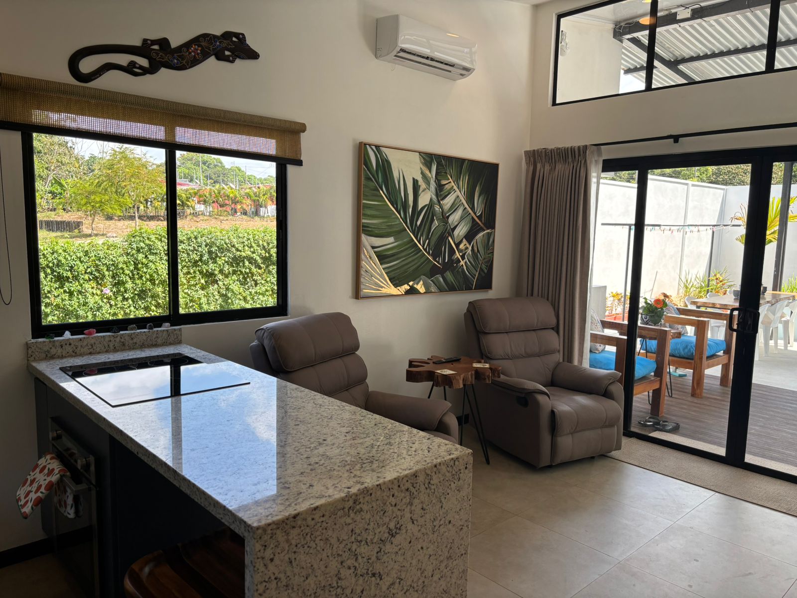 Beautiful and modern house in Altos de Bejuco, Elegance and excellent location