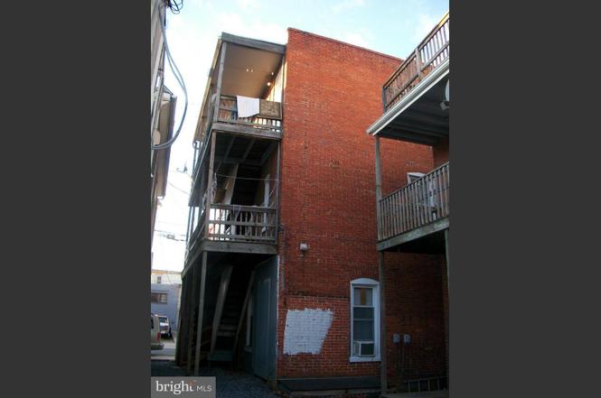 201 Franklin 201-203 St E