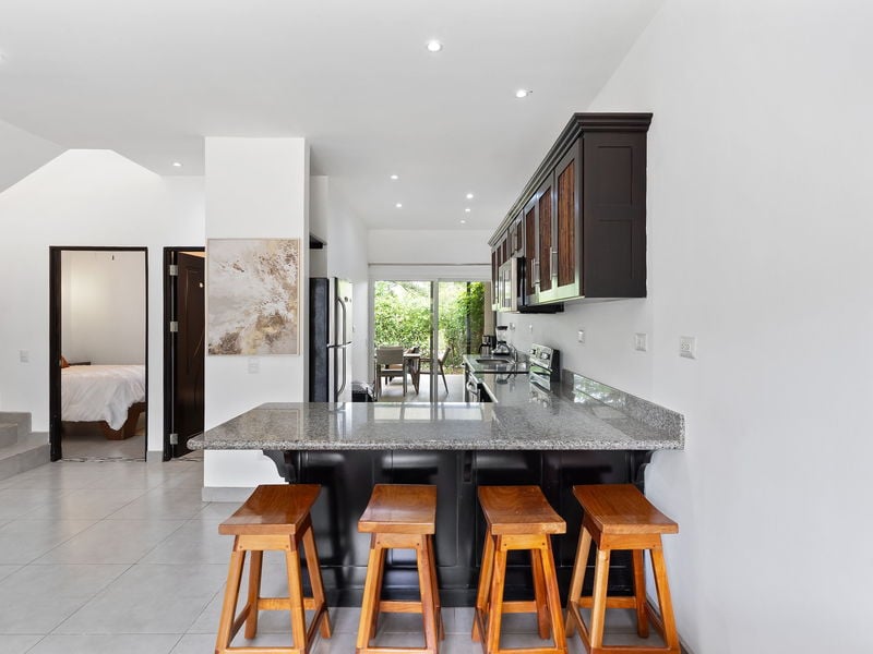 Jacarandas #2 | Affordable 3-Bedroom Townhouse Near Tamarindo Beach with Pool, Gym, and Secure Gated Living
