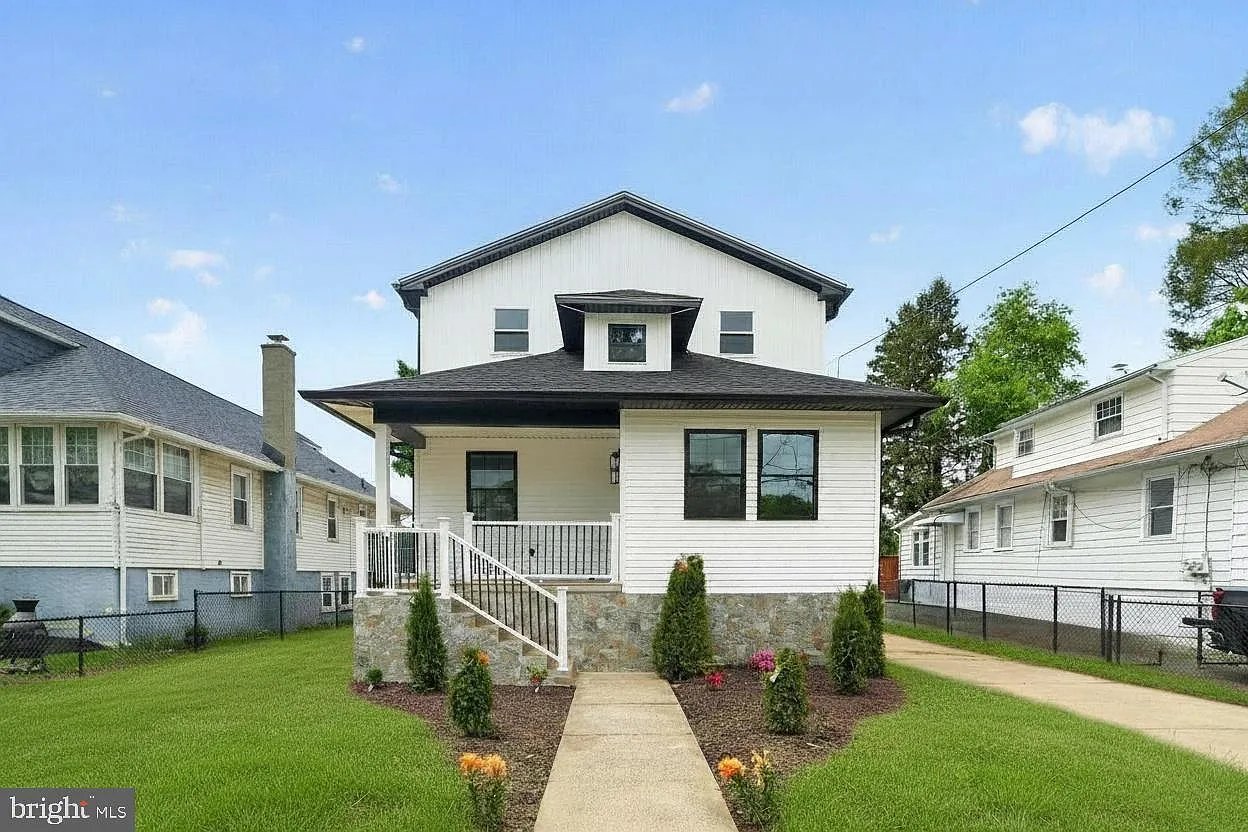 214 State St, Cherry Hill, NJ 08002
