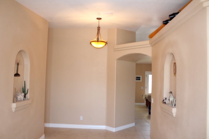 2060 Polaris Dr. 