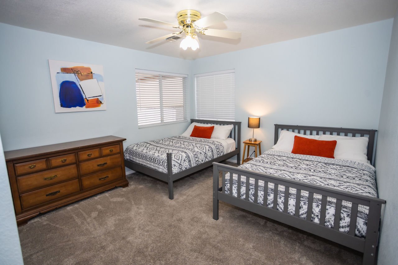 2860 Arabian Dr