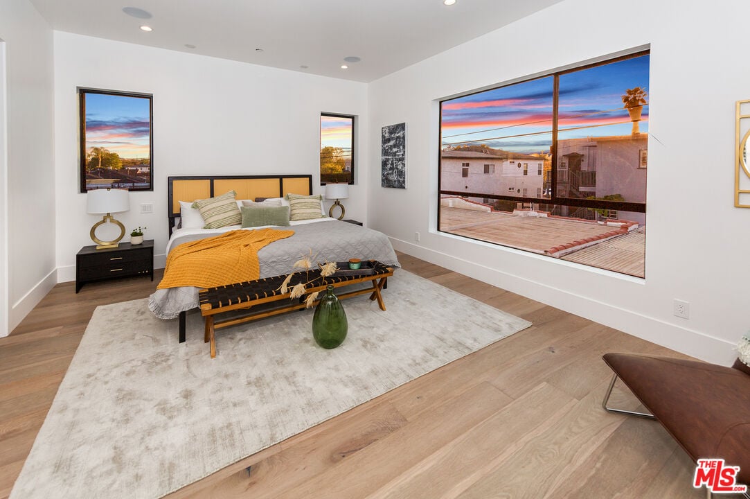 1635 S Sherbourne Dr