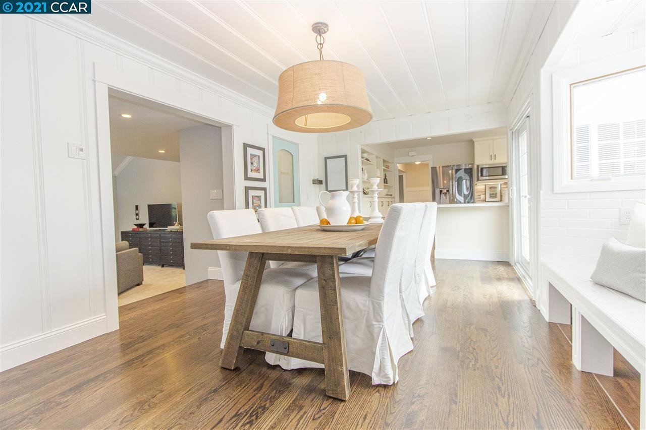 8 Foothill Park Ter