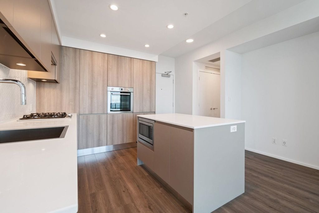 3809 Evergreen Pl, #3809