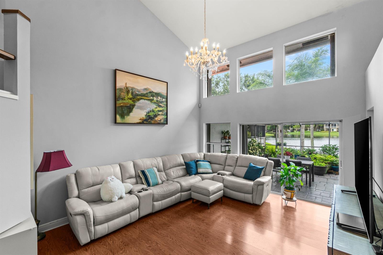 2011 NW 53rd St