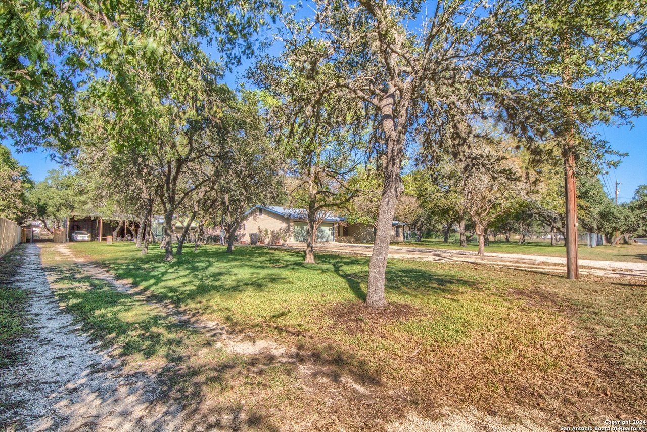 9255 Aqua Dr