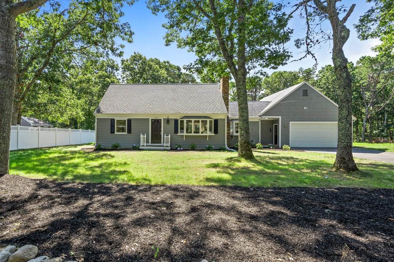 11 Captain Prestons Rd