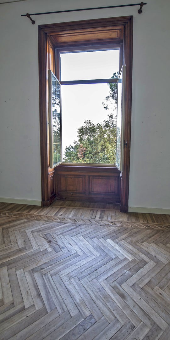 Luxury Seafront Villa in Liguria