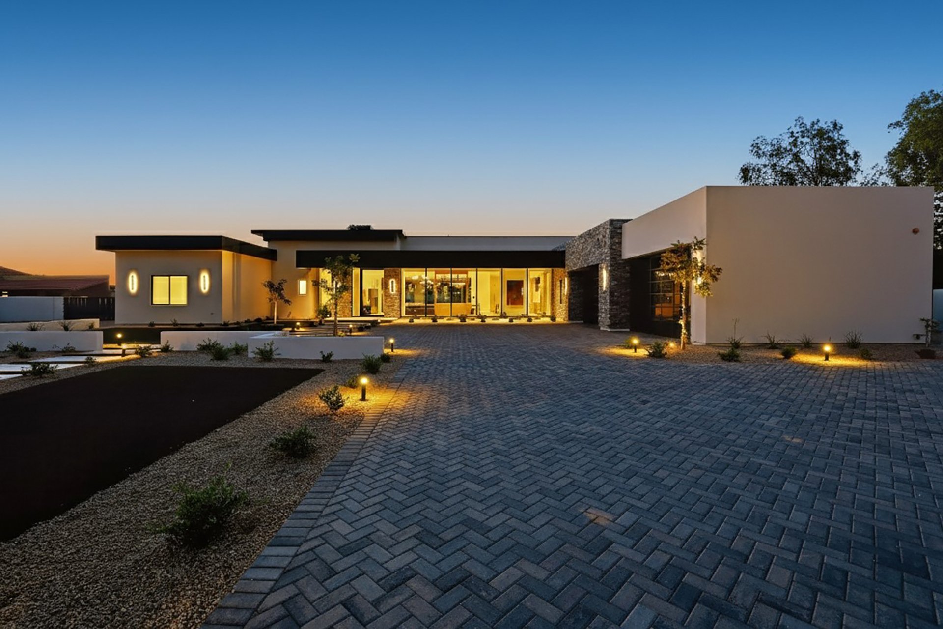12232 N 65TH Place