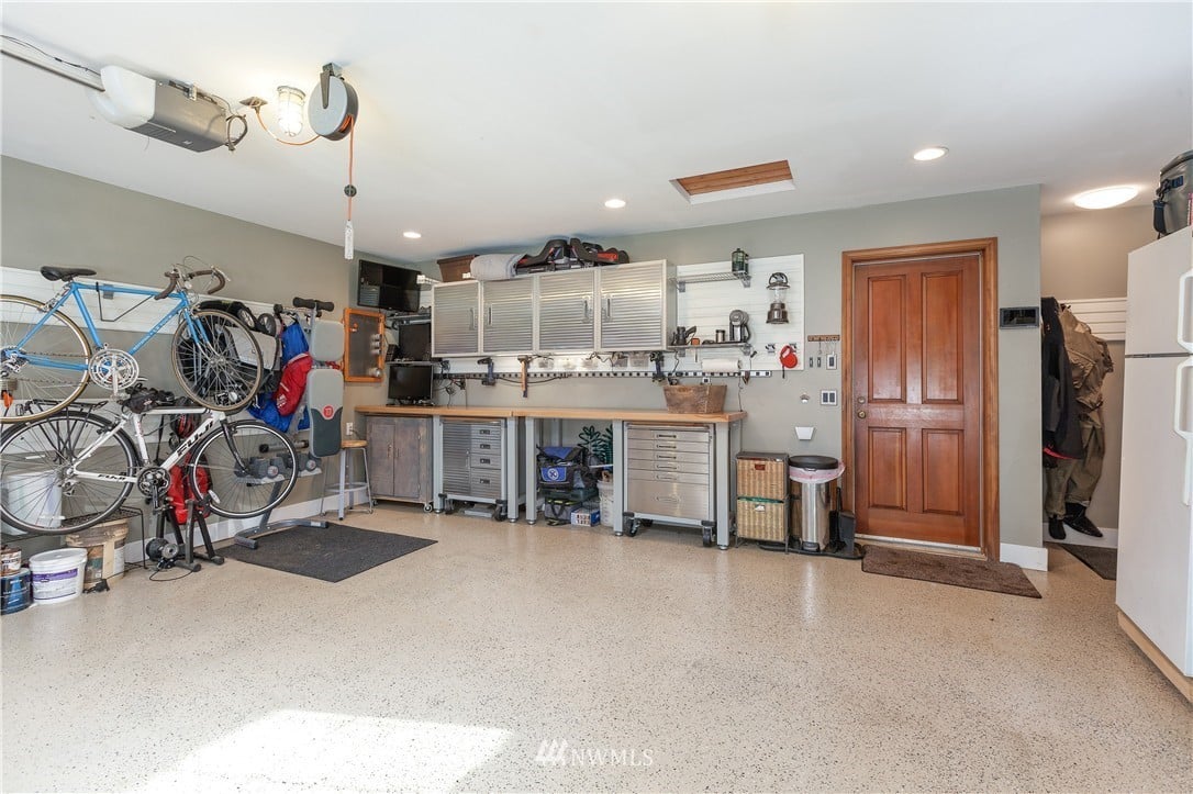 19111 123rd Ave SE