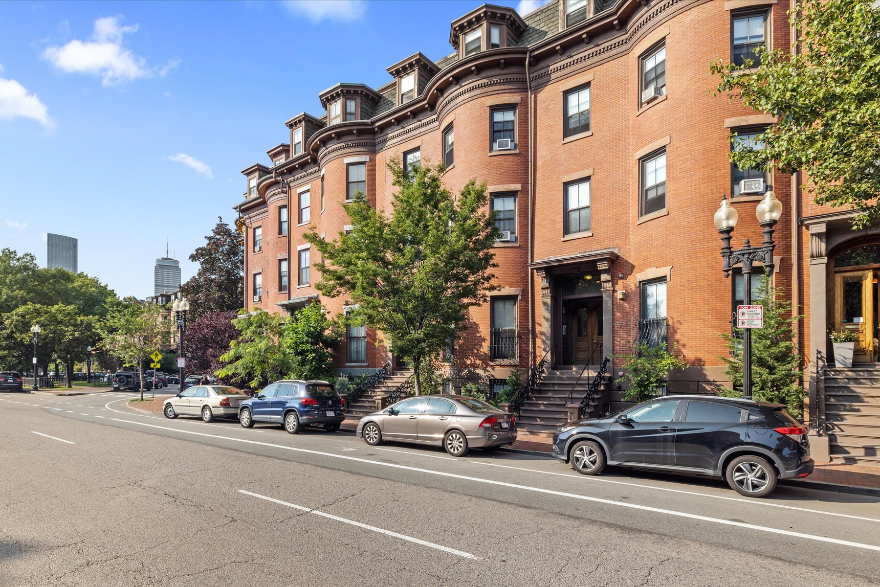 578 Massachusetts Ave Unit 3
